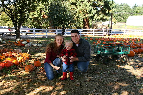  Family photography mom dad son pumpkin patch